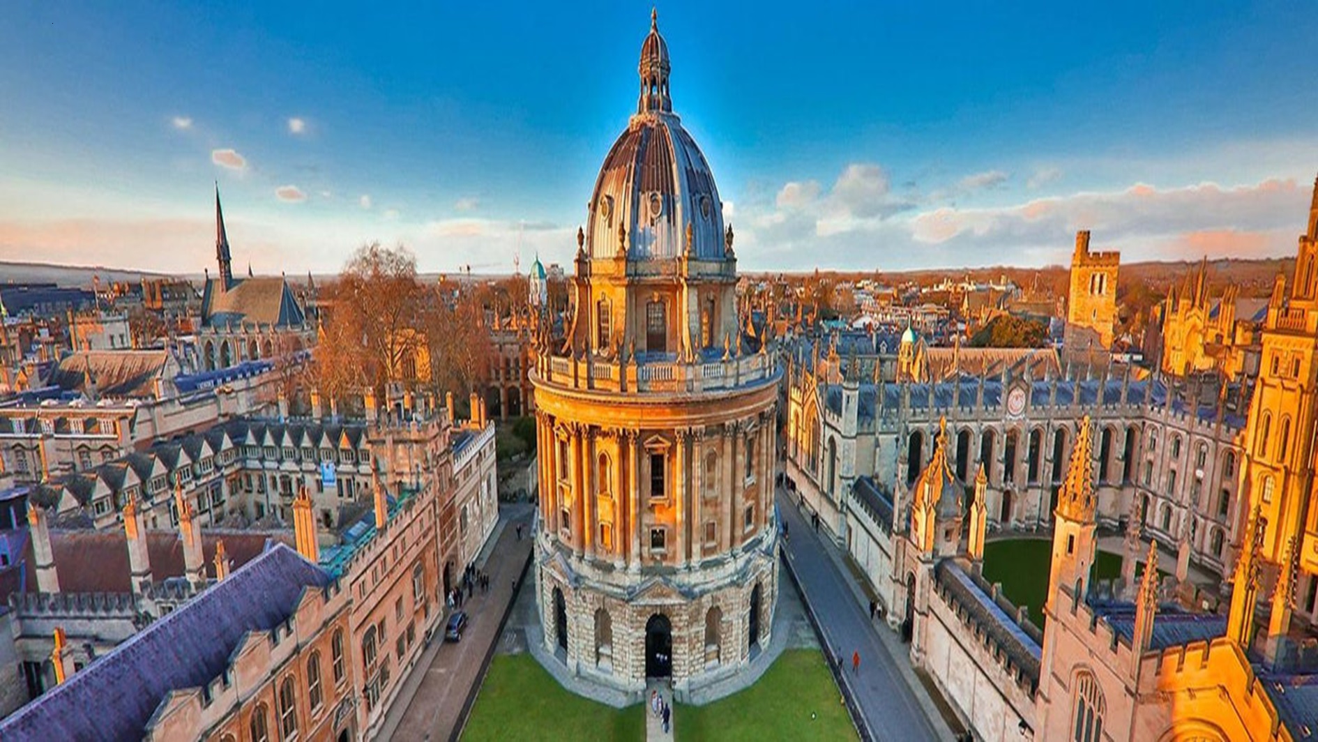 Shape Your Future: Apply Now for the Oxford Strategic Leadership Programme